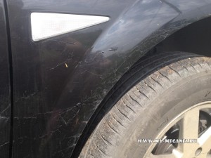 Очистка кузова от битумных пятен на Renault Megane 2